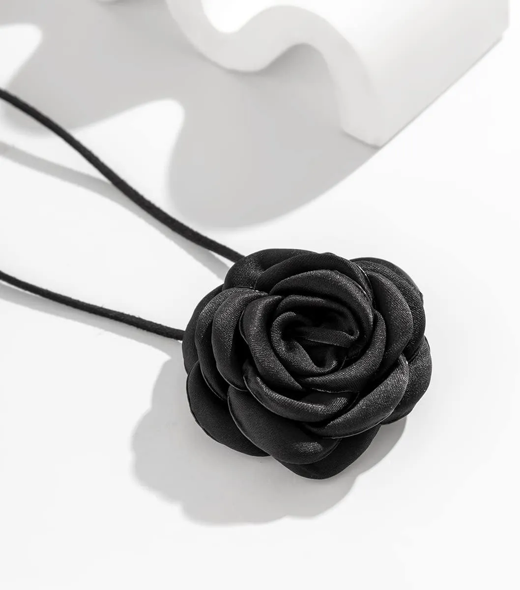 Flower Choker Necklace for Women - Adjustable Lace-up Design Handmade Velvet Floral Choker Necklace, Elegant Summer Necklace for Weddings, Parties, and Holiday