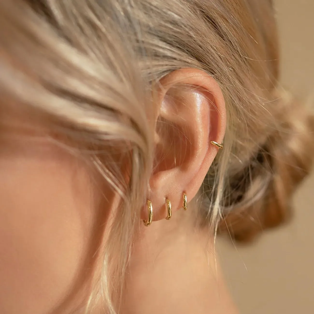 Small Gold Huggie Hoop Earrings Set for Women 14K Real Gold Plated Hypoallergenic Lightweight Earrings for Sensitive Ears Everyday Earrings Sets for Multiple Piercing Cartilage Hoop Earrings Stack Jewelry