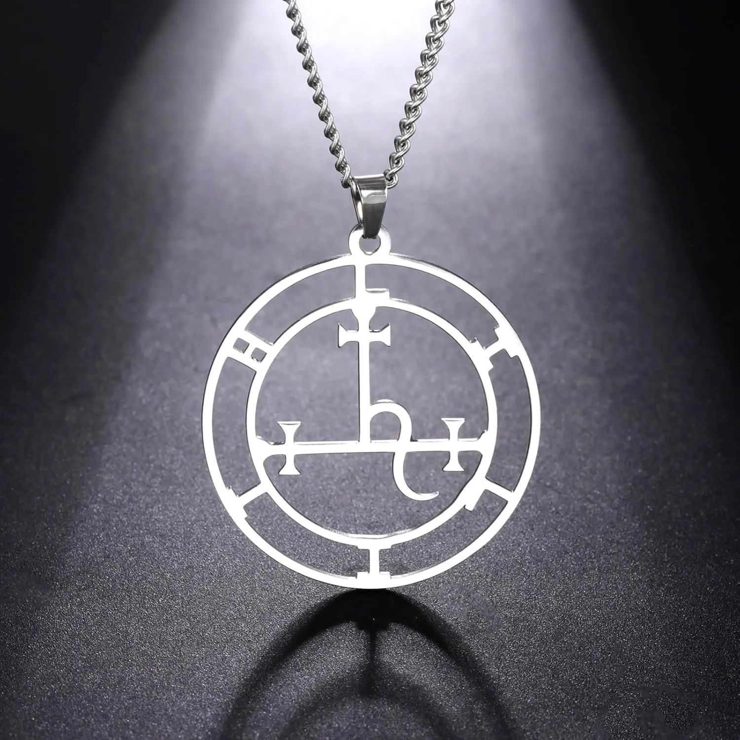 VASSAGO Sigil of Lilith Necklace Lilith Sigil Hecate Goddess Pendant Lucifer Satanic Lilith Symbol Wiccan Jewelry Gifts for Women Men